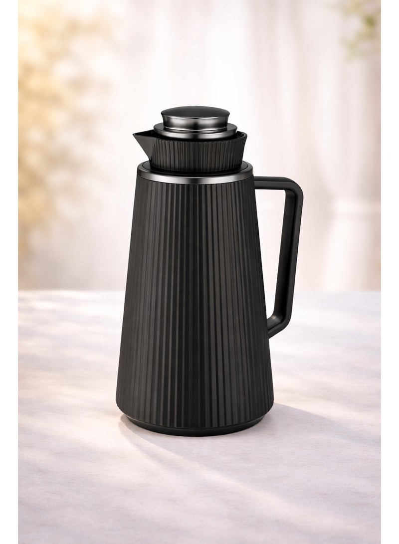 هوست 🫖 ترمس شاي HOST باللون الأسود الأنيق | سعة 1.3 لتر - Image 1